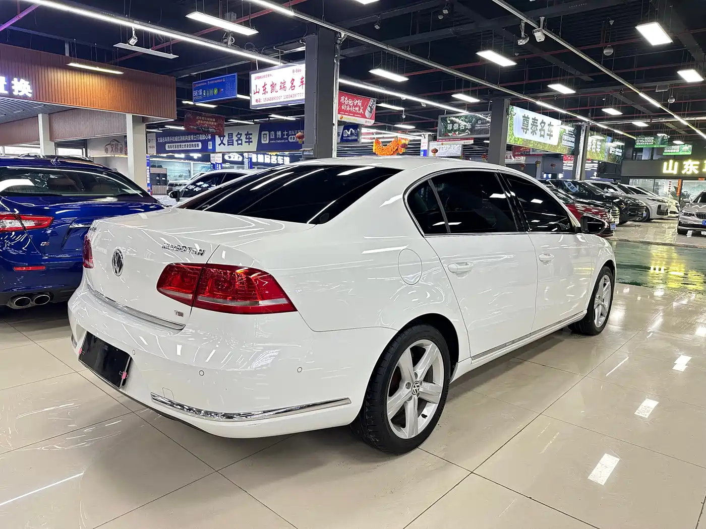 Volkswagen Magotan 2015 1.8TSI Premium фото 4