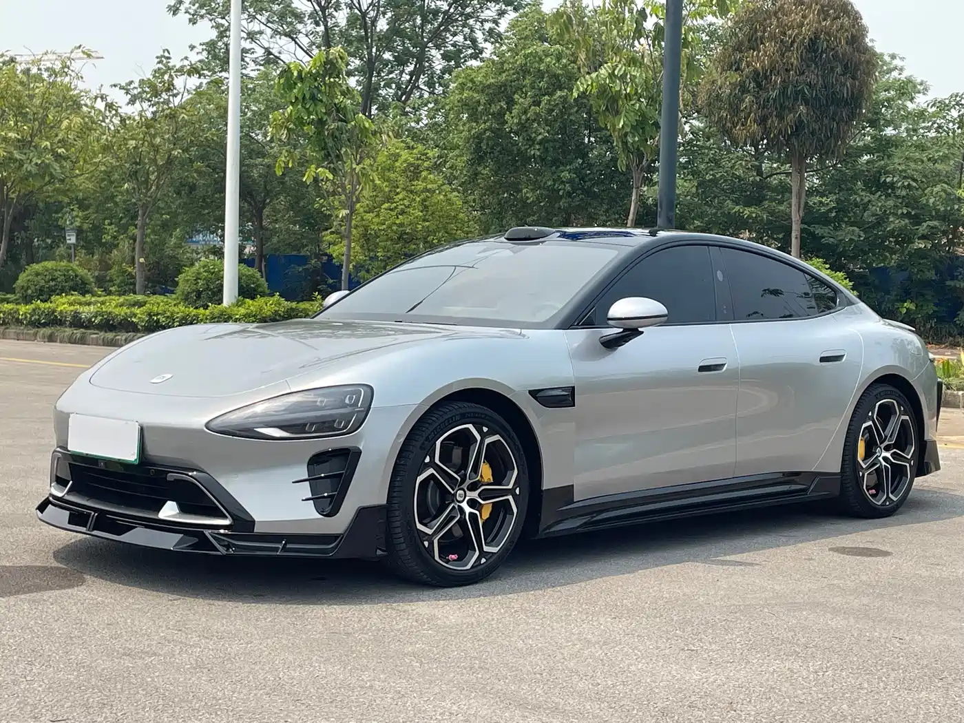 XIAOMI CAR XIAOMI SU7