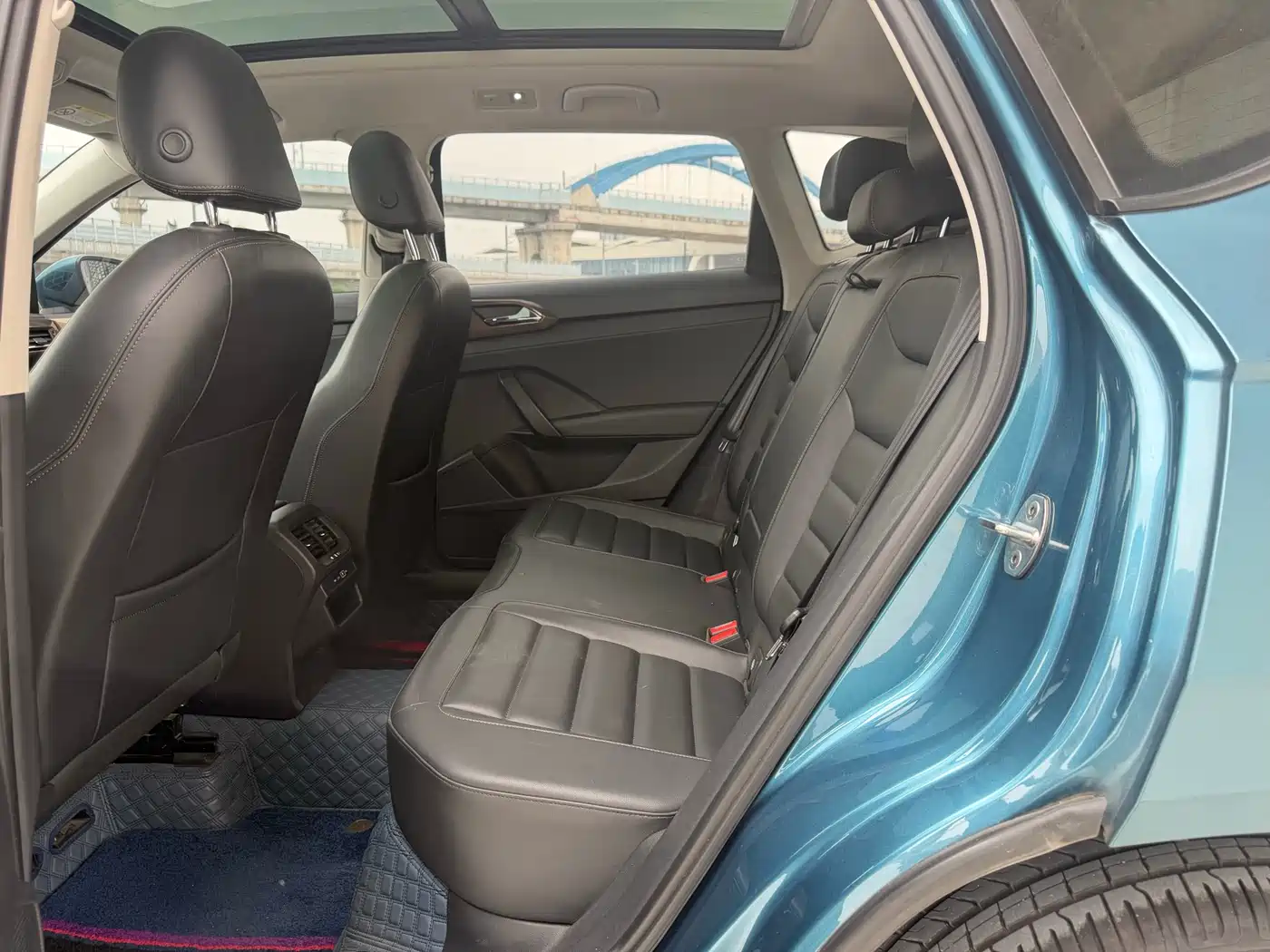 Volkswagen Tharu 2021 Model 280TSI 2WD Comfort Edition фото 6