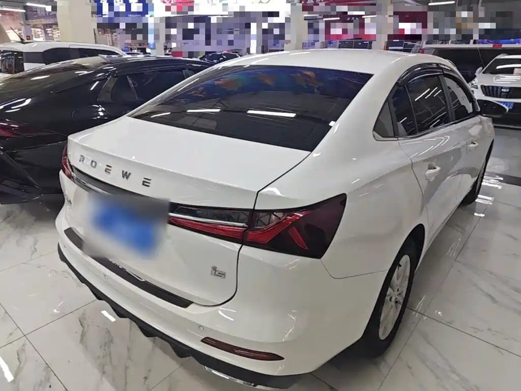 Roewe i5 2025 2023 1.5L CVT Luxury Edition