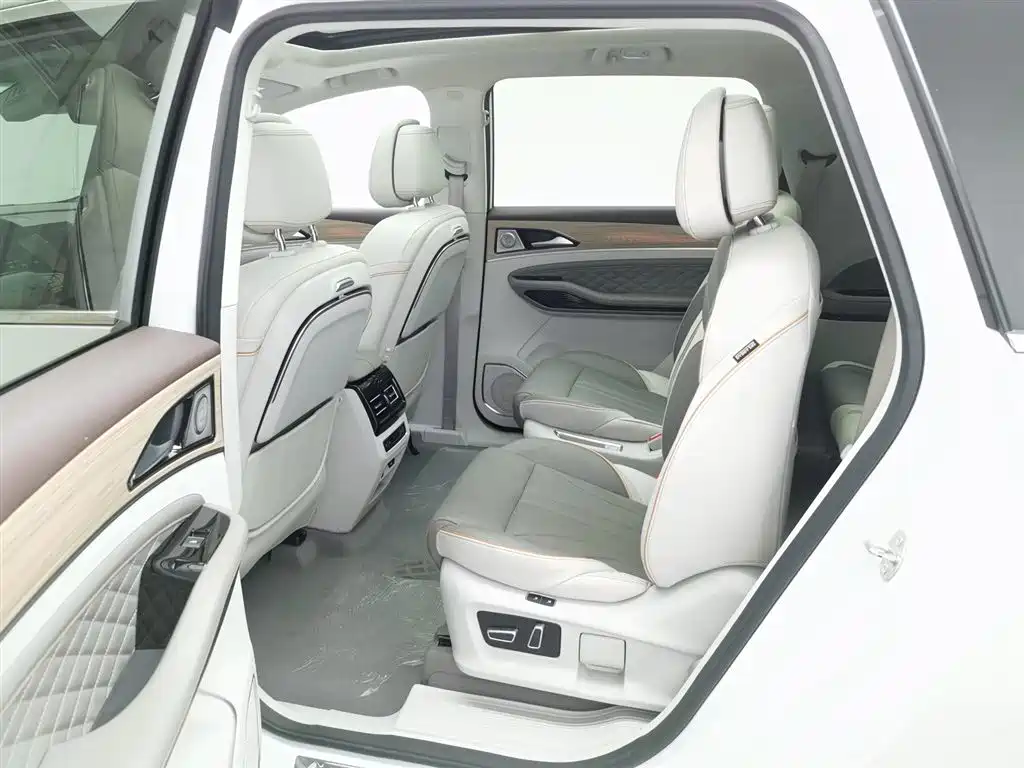 DONGFENG POPULAR YACHTS