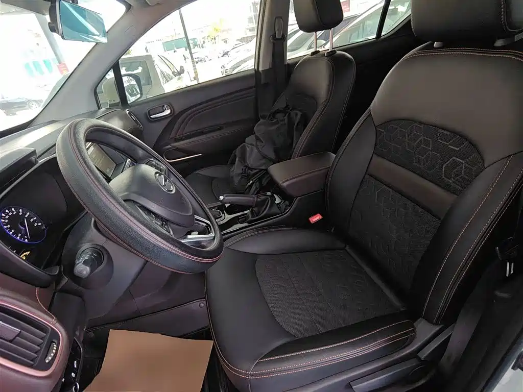 GAC Trumpchi Trumpchi GS3 2017 200T Automatic Elite фото 7