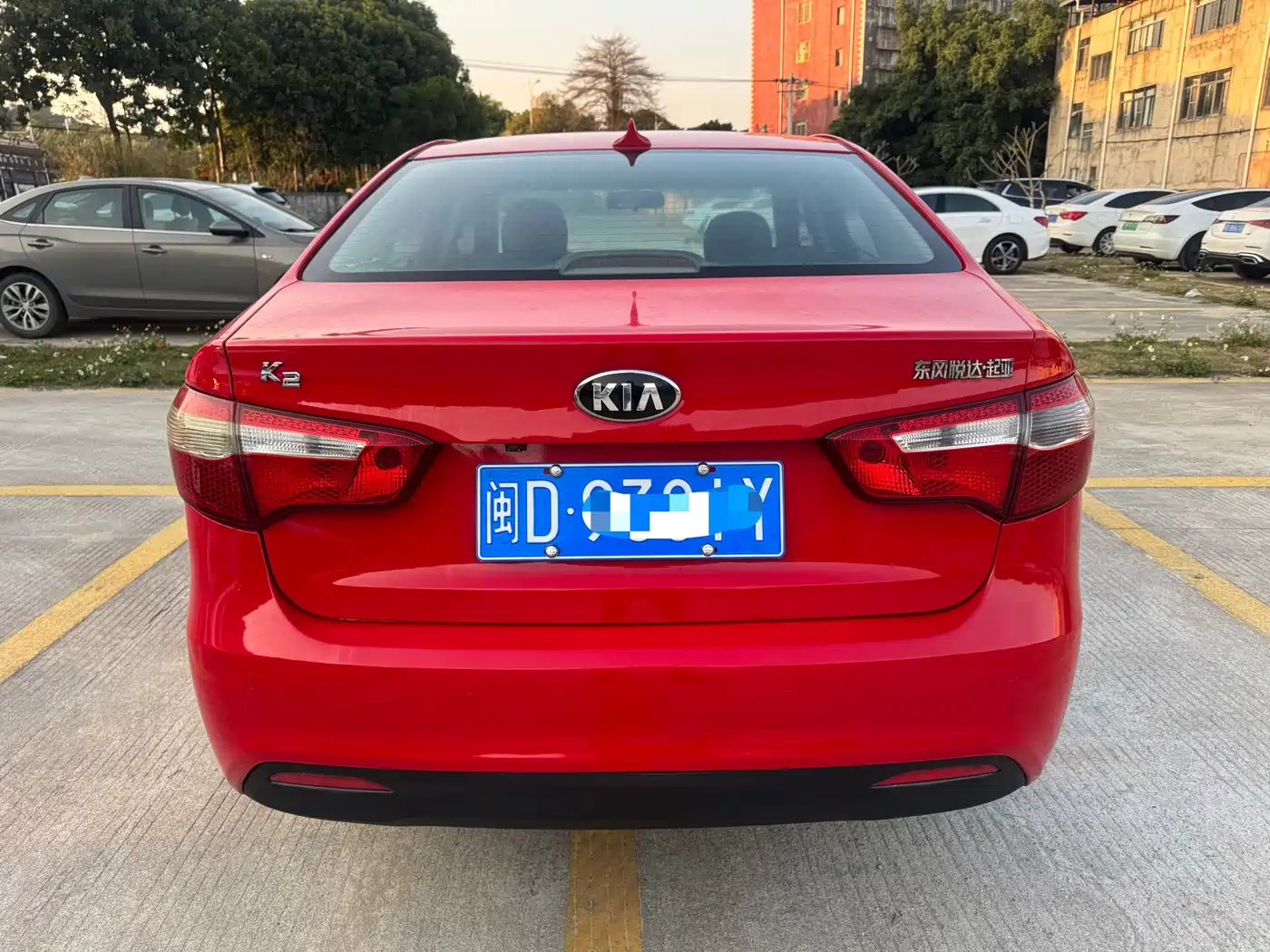 Kia K2 2012 Sedan 1.4L AT TOP Commemorative Edition фото 5