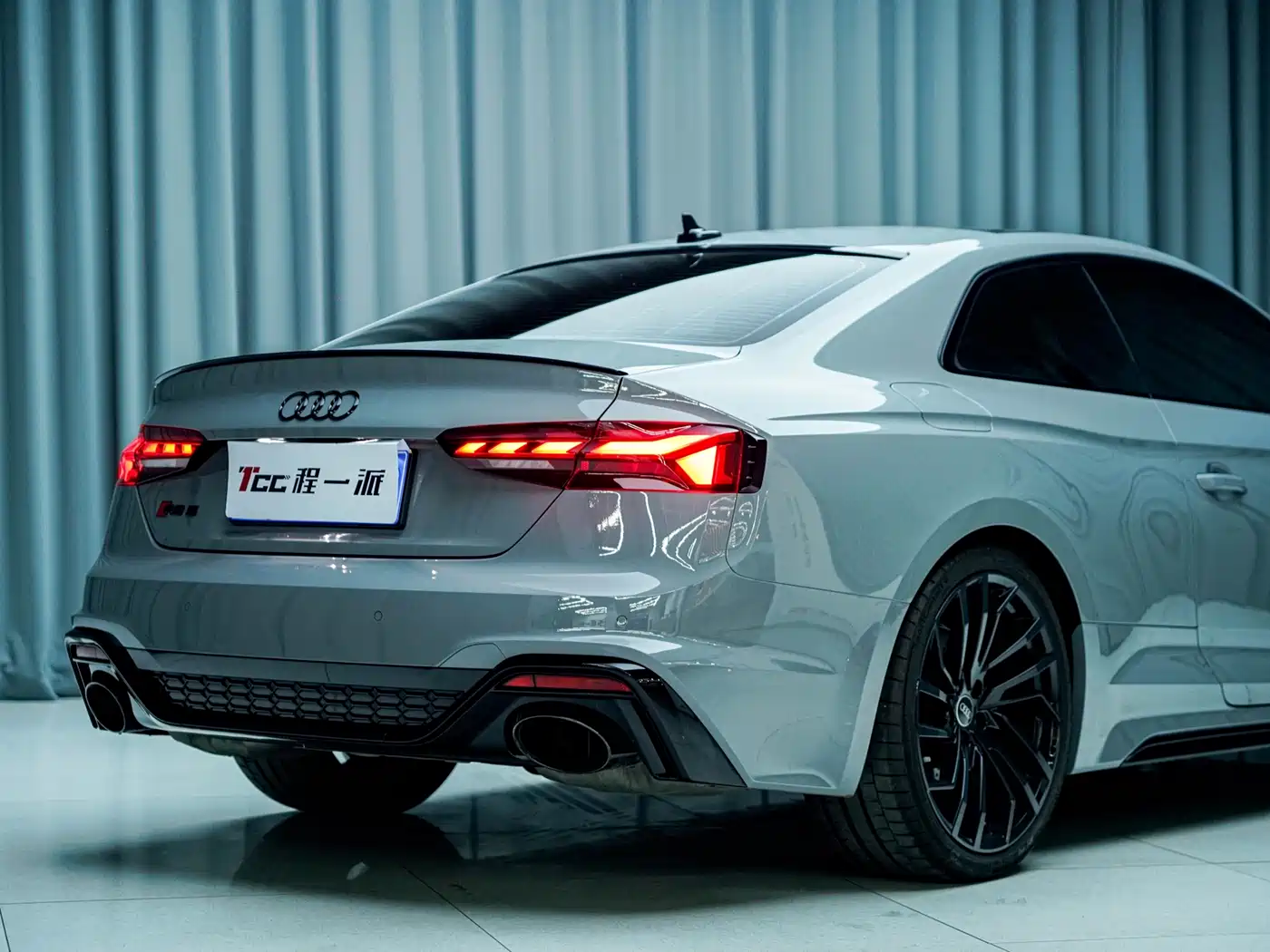 Audi RS 5 2021 RS 5 2.9T Coupe Obsidian Edition фото 6