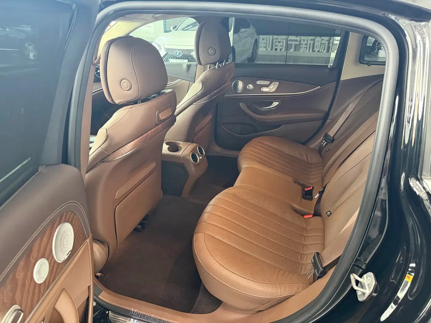 Mercedes-Benz E-Class 2020 Facelift E 300 L Exclusive фото 6