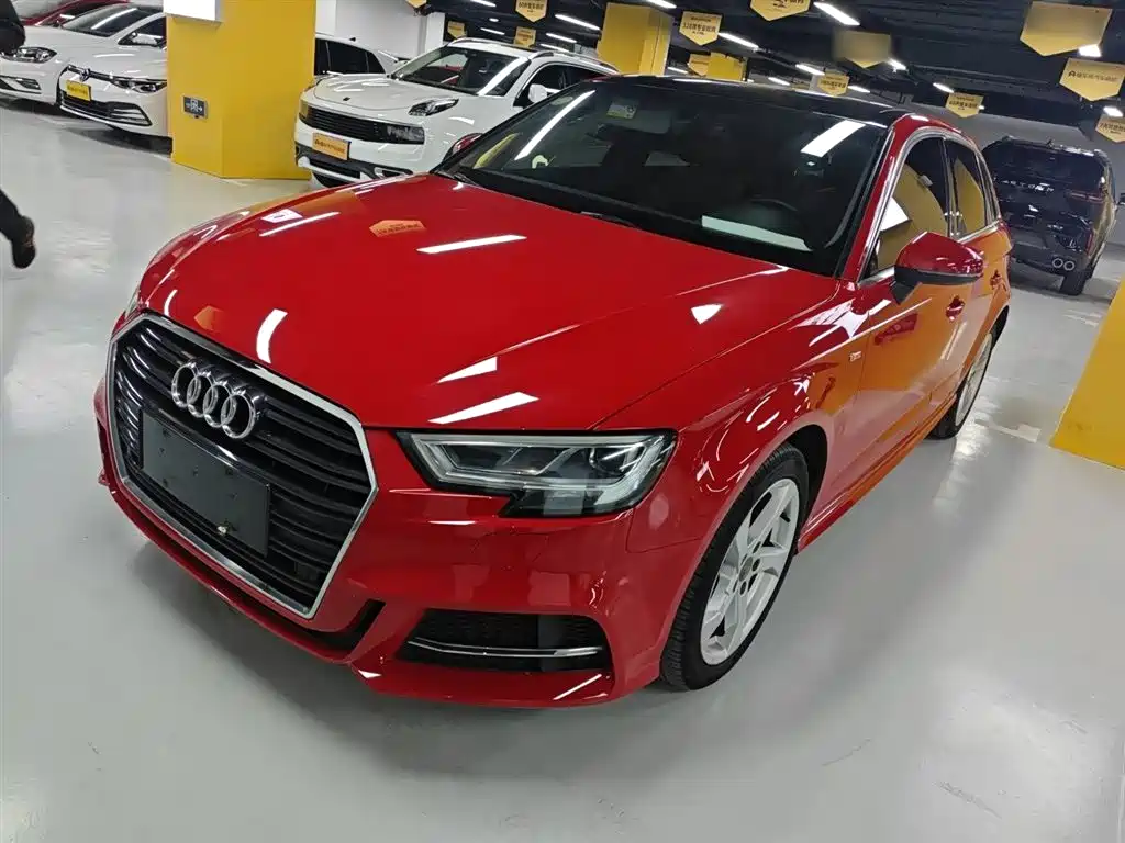 Audi A3 2019 Sportback 35 TFSI Fashion China VI фото 2