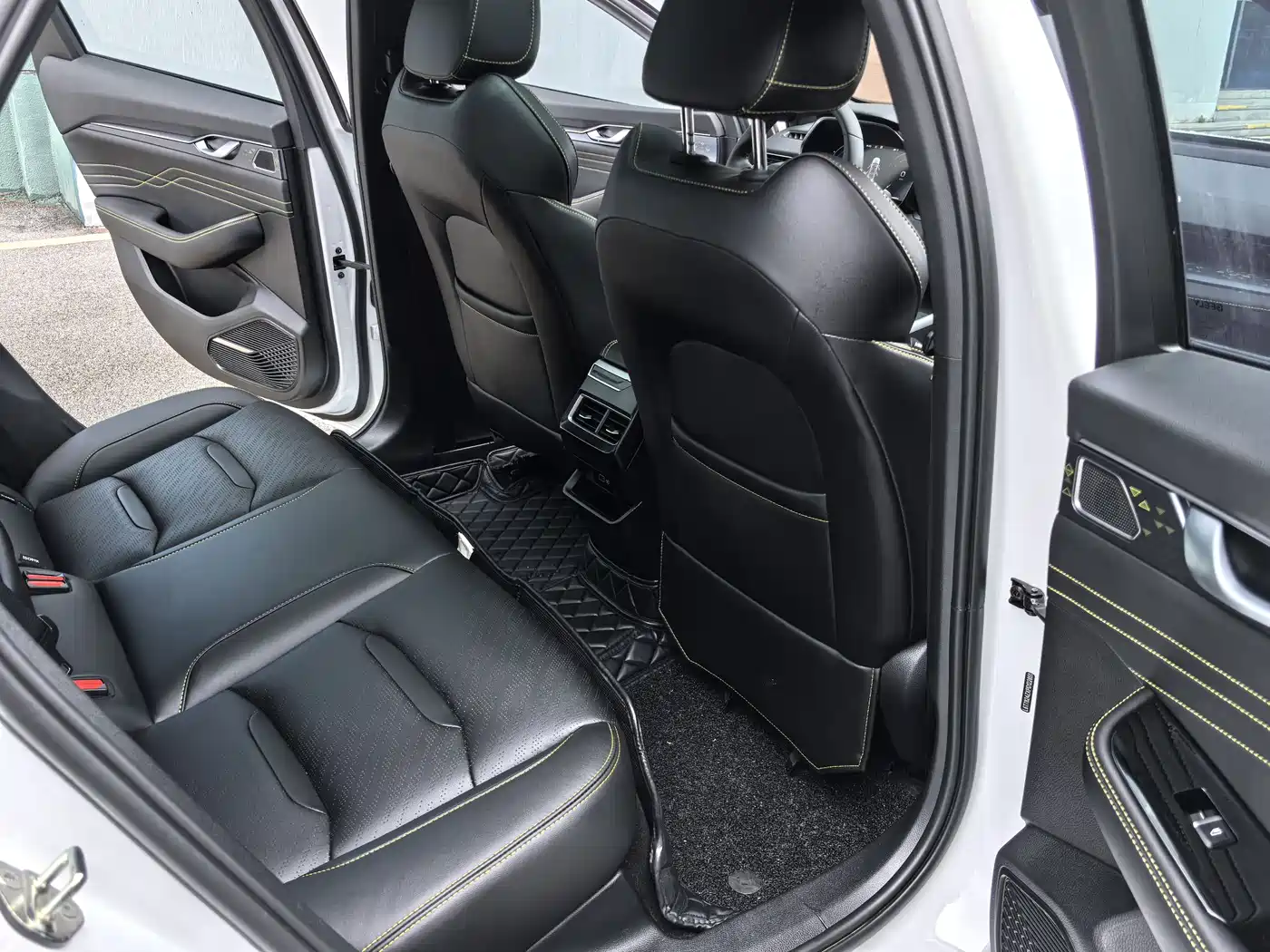 GEELY AUTOMOBILE XINGRUI