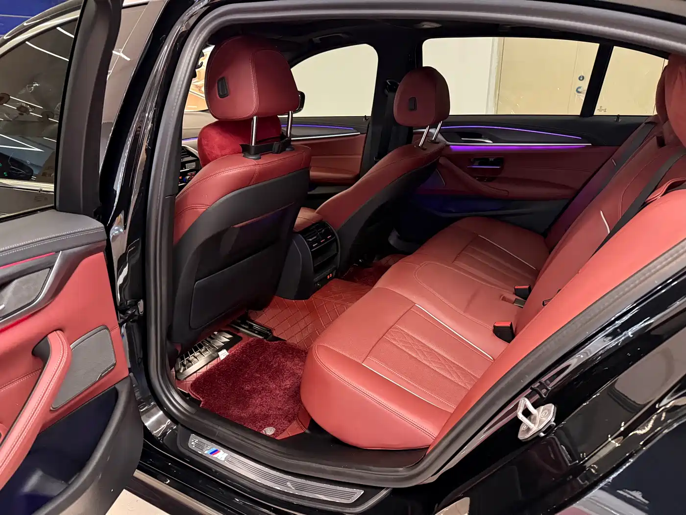 BMW 5 Series 2022 530Li Leading M Sport Package фото 7