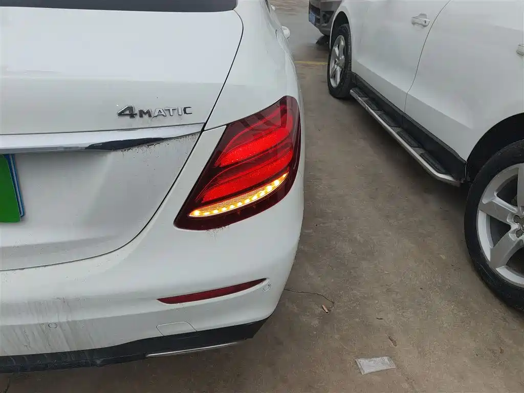 Mercedes-Benz E-Class 2017 E 200 Sport 4MATIC фото 13