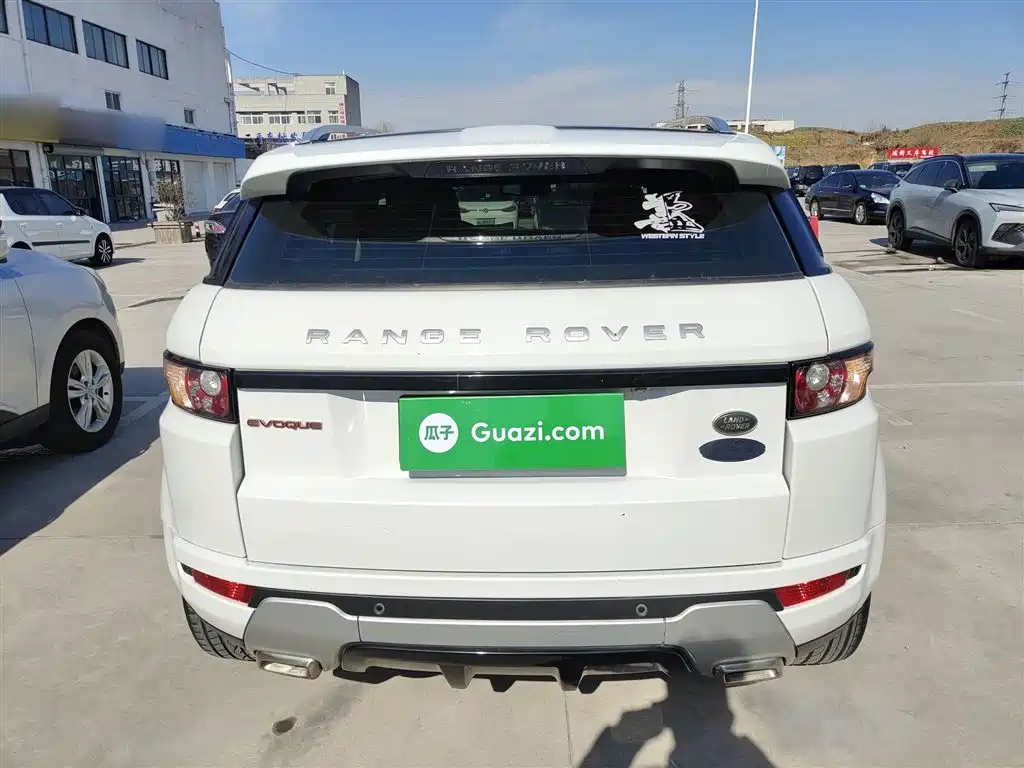 Land Rover Range Rover Evoque (Import) 2015 2.0T 5-door Dynamic Edition фото 22