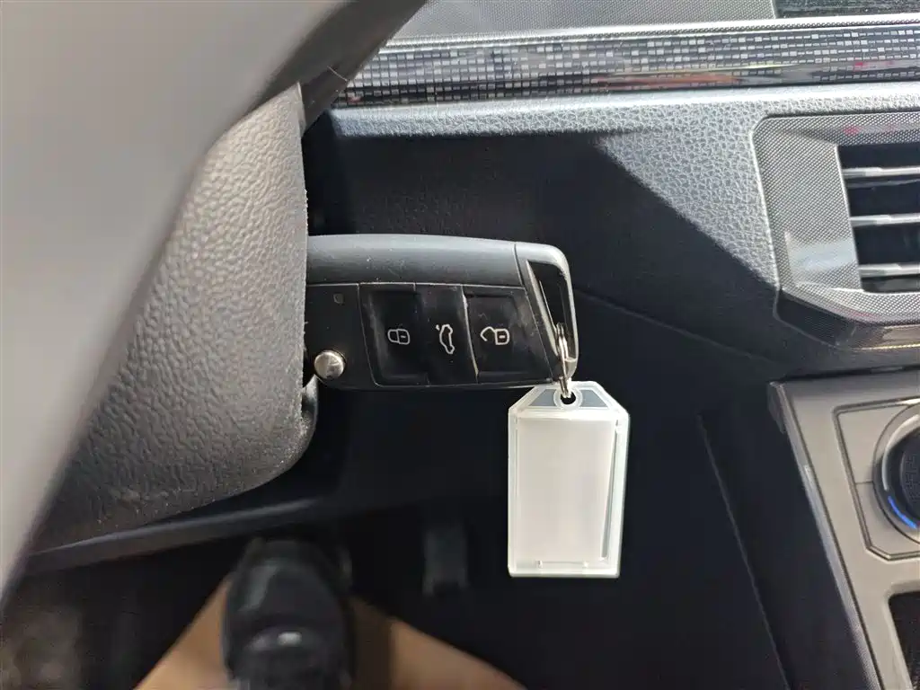 Volkswagen Lavida 2023 Xinrui 1.5L Auto Xinyi Edition фото 9
