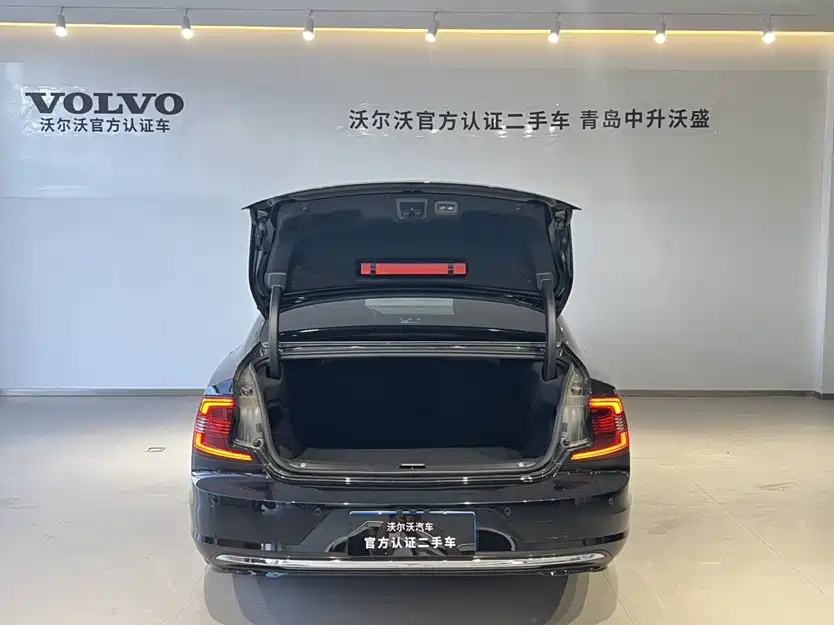 Volvo S90 2025 2025 B5 Zhiyuan Luxury Edition