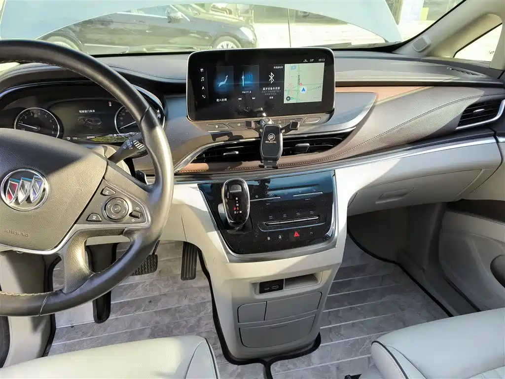 Buick GL8 2021 Land Business Class 652T Luxury фото 13