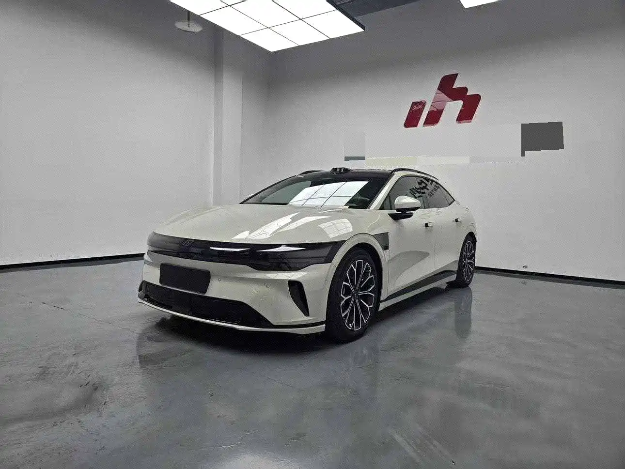 Zeekr 007GT 2025