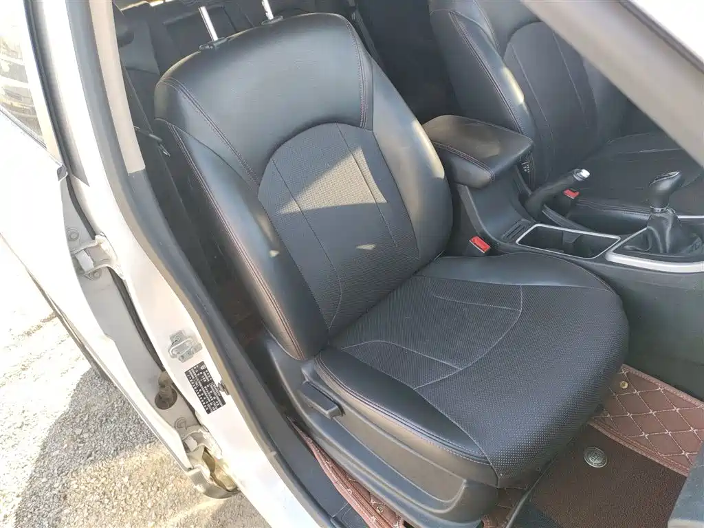 Baojun 560 2017 2016 1.8L Manual Value