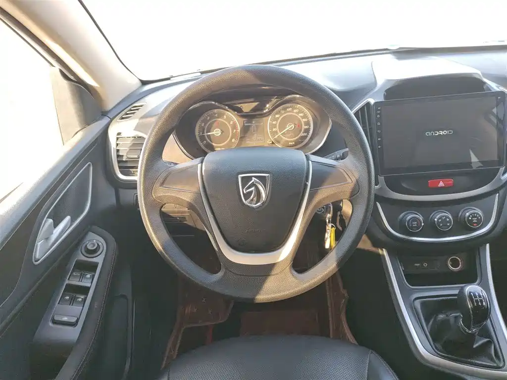Baojun 560 2017 2016 1.8L Manual Value