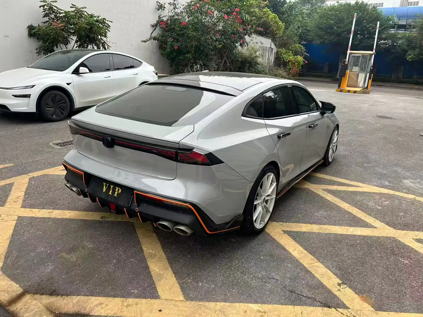 CHANGAN UNI-V
