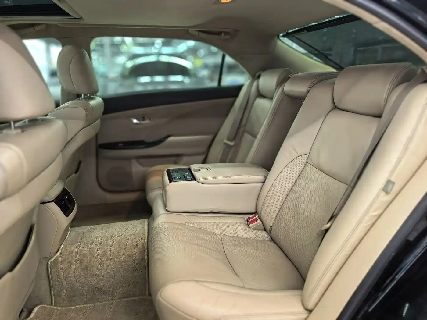 Toyota Crown 2010 2.5L Royal Leather Sunroof Navigation фото 14
