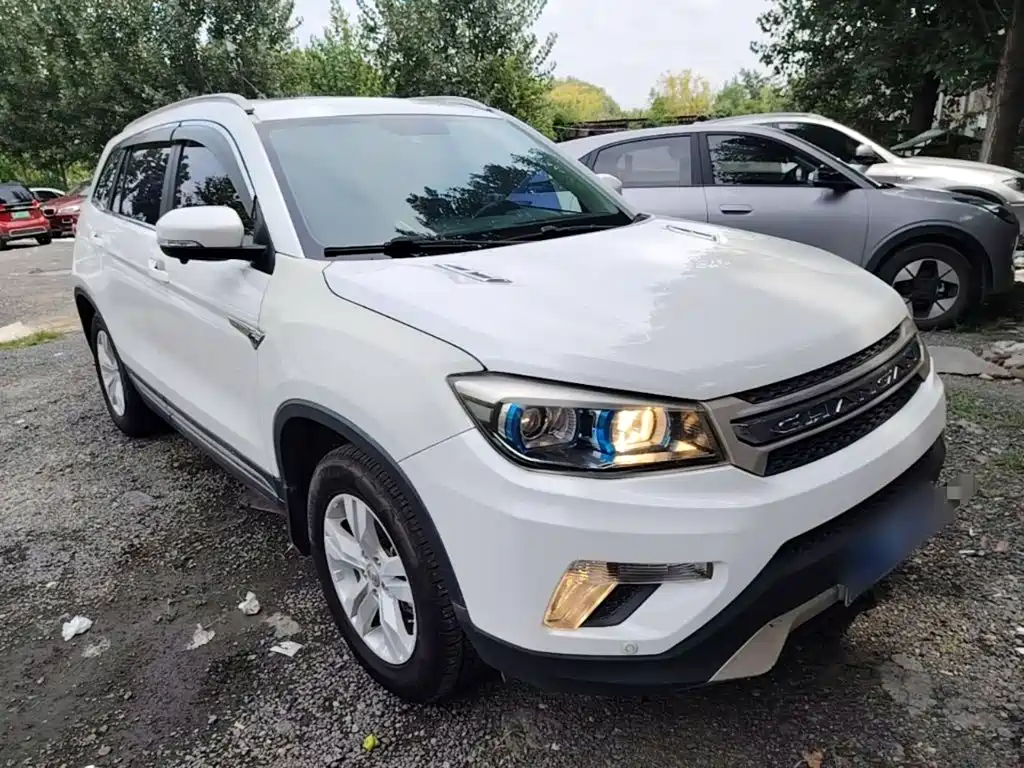 Changan CS75 2014 2014 2.0L Manual Luxury (China IV)