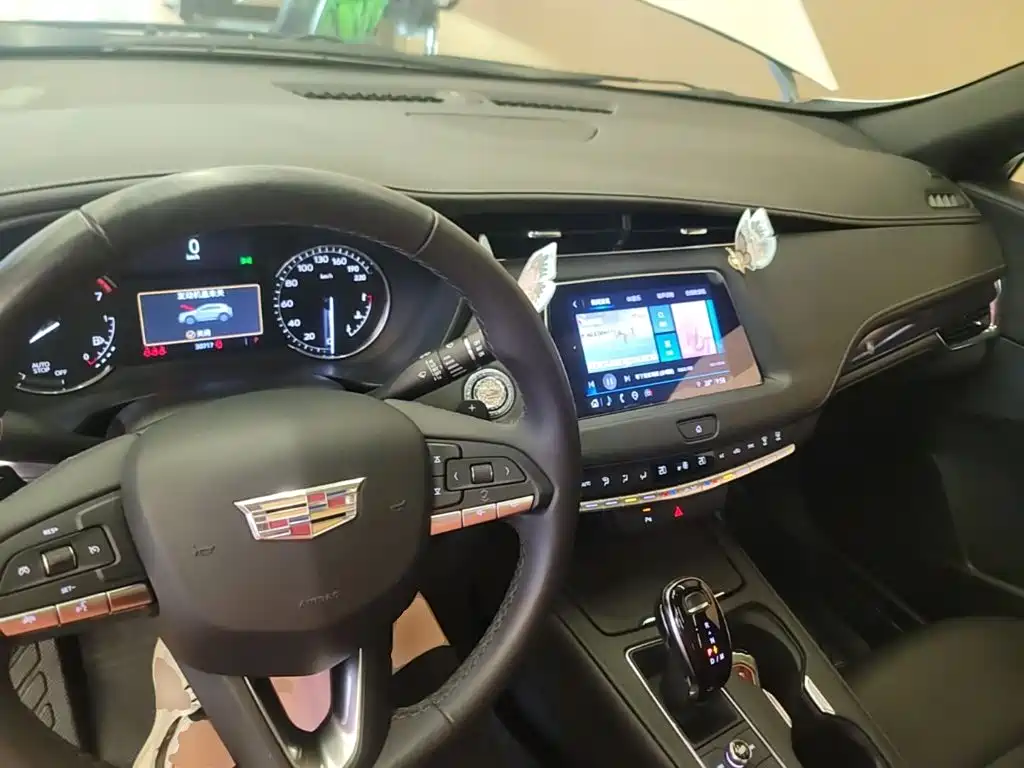 Cadillac XT4 2023 2023 28T 2WD Trend