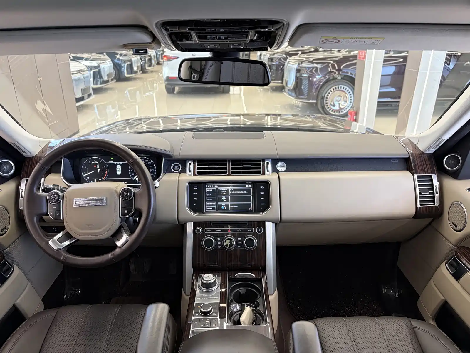 Фото 10 - Land Rover Range Rover