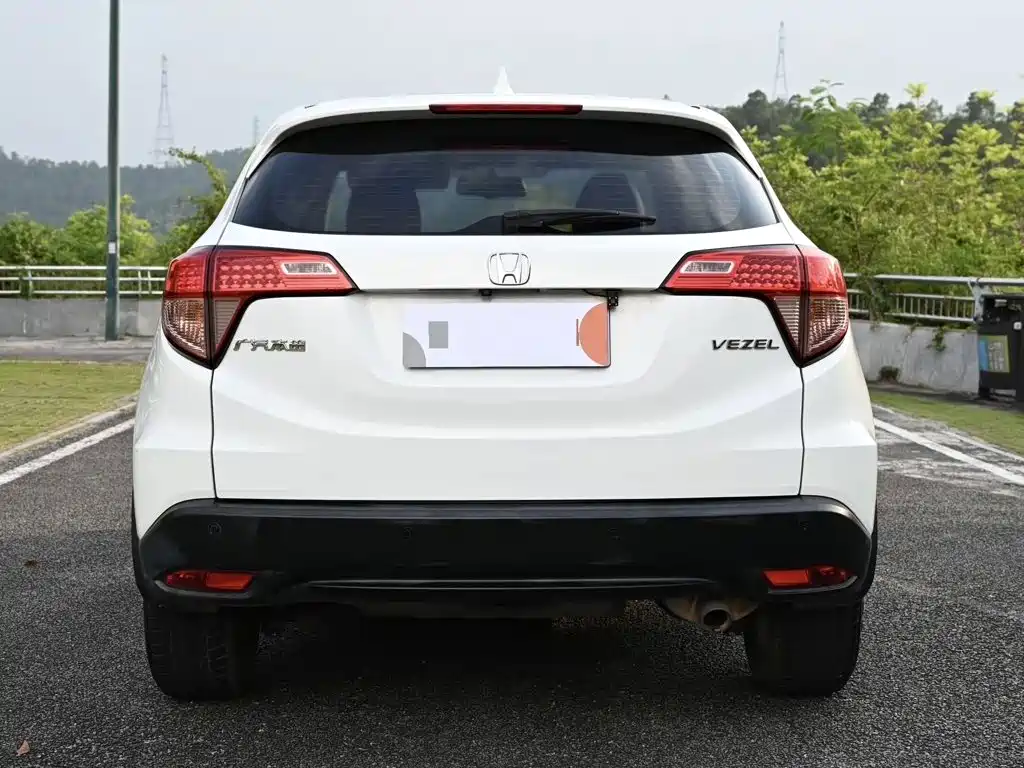 Photo 7 - Honda Vezel