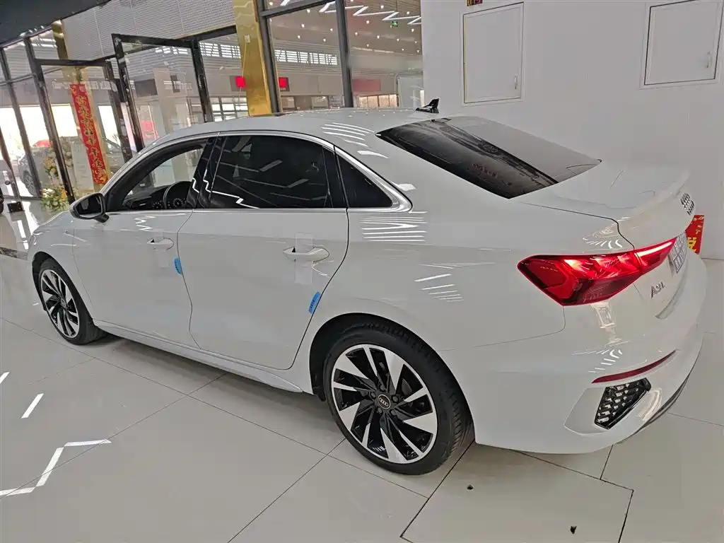 Audi A3 2024 Model A3L Limousine 35 TFSI Fashion Sport фото 5