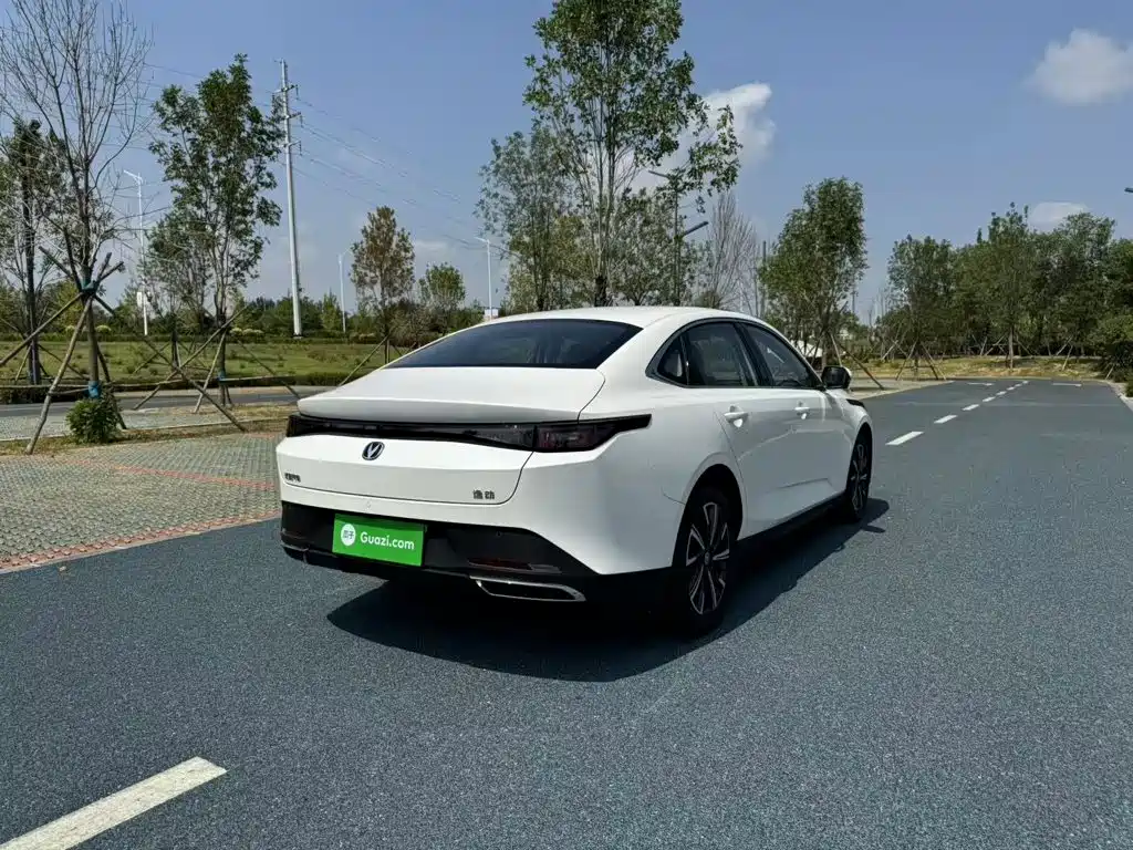 Changan Eado 2026 2025 Blue Whale 1.5T 500Bar Premium