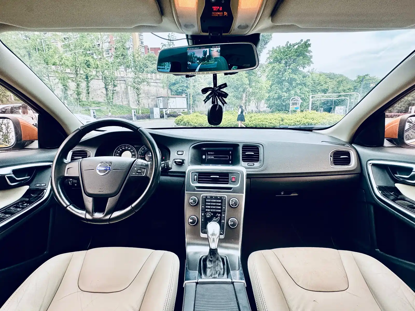 Photo 5 - Volvo V60