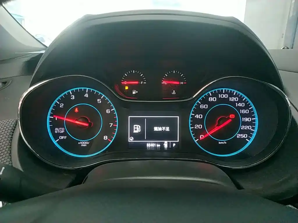Chevrolet Cruze 2019 2018 Redline 320 Automatic Pioneer Edition