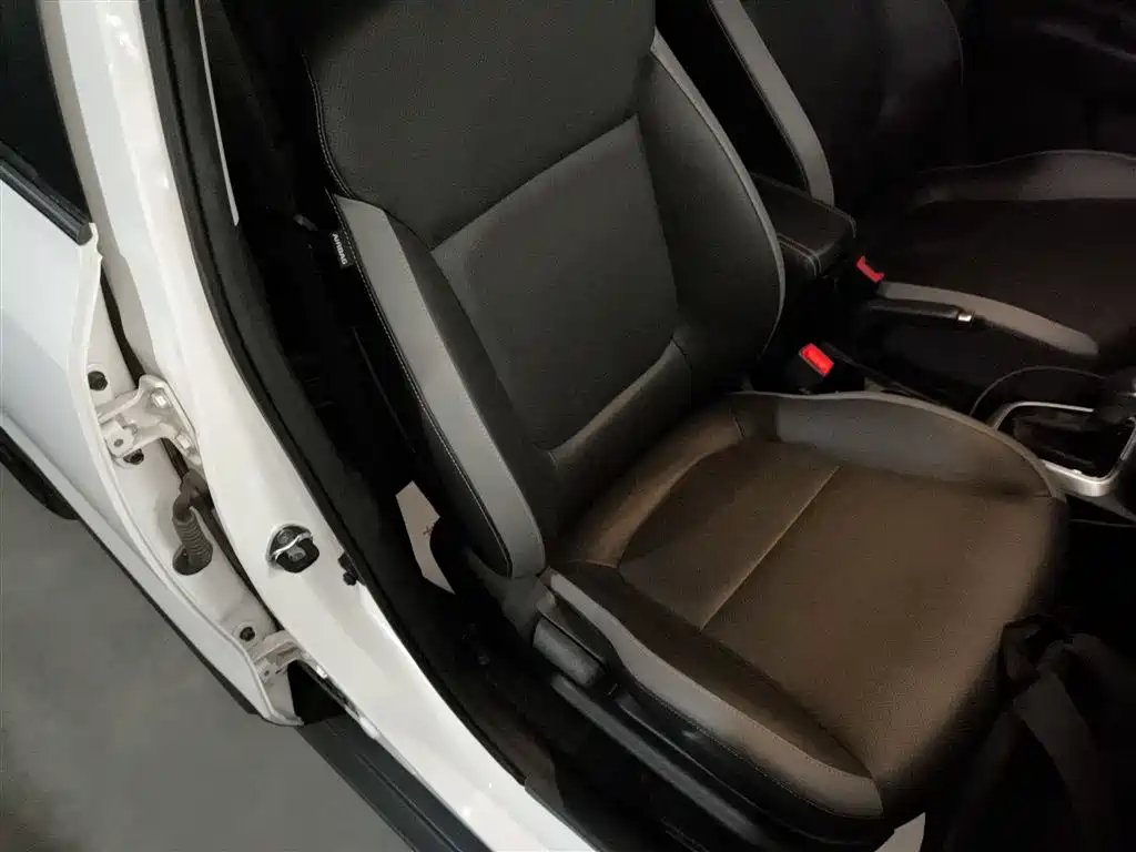 Kia KX1 2021 1.4L CVT Sunroof Version фото 17