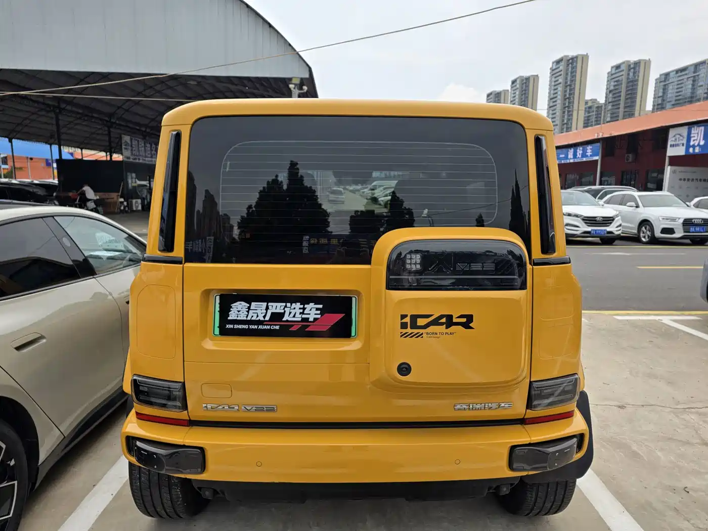 iCAR V23 2025 2025 401 2WD Advanced Coffee Venture Edition