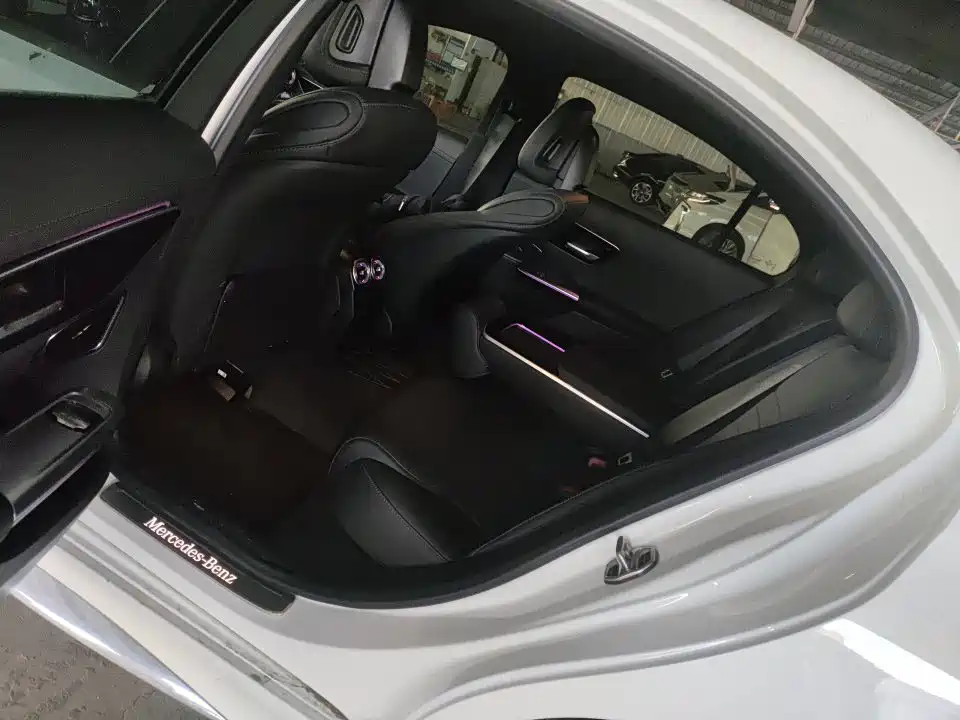 Фото 6 - Mercedes-Benz C-Class