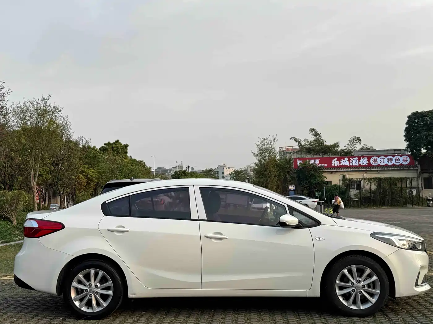 Kia K3 2017 1.6L Automatic 15th Anniversary Special GLS фото 7