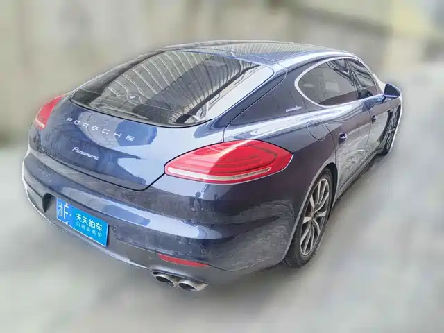 Porsche Panamera 2016 Panamera Executive Edition 3.0T — фото 2