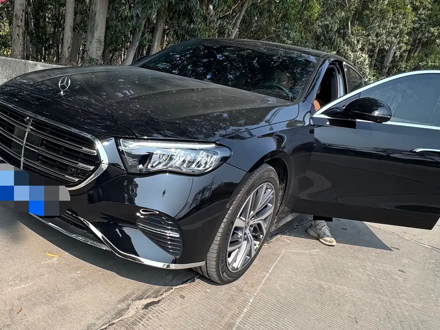 Mercedes-Benz E-Class 2025 E 300 L Fashion