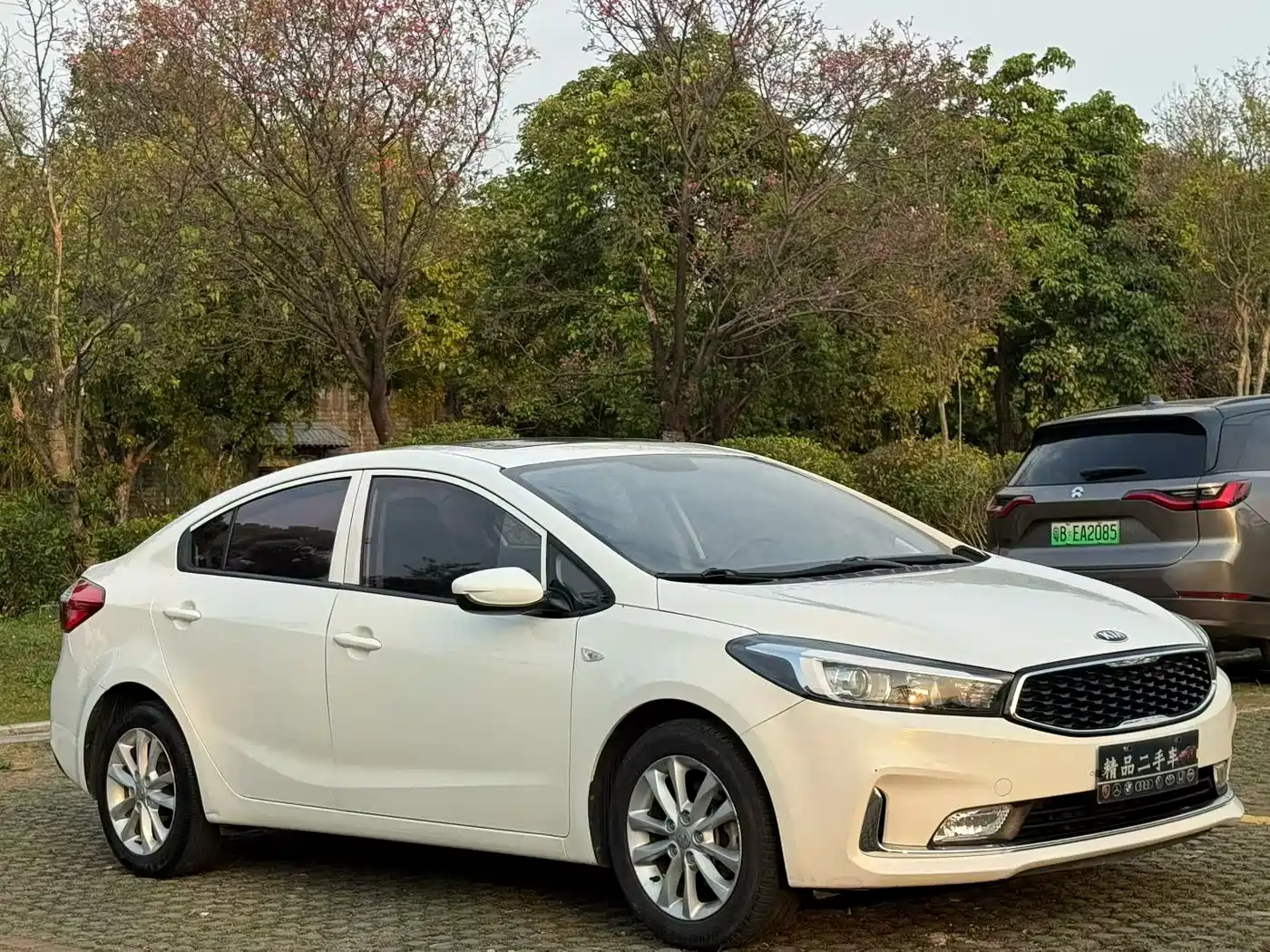 Kia K3 2017 1.6L Automatic 15th Anniversary Special GLS фото 3