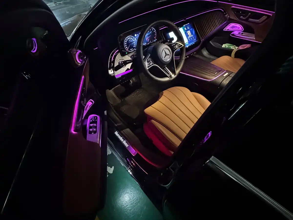 Mercedes-Benz E-Class 2025 E 300 L Fashion фото 7