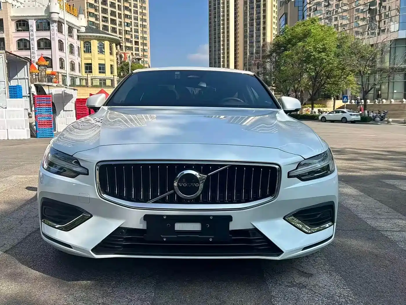 VOLVO S60