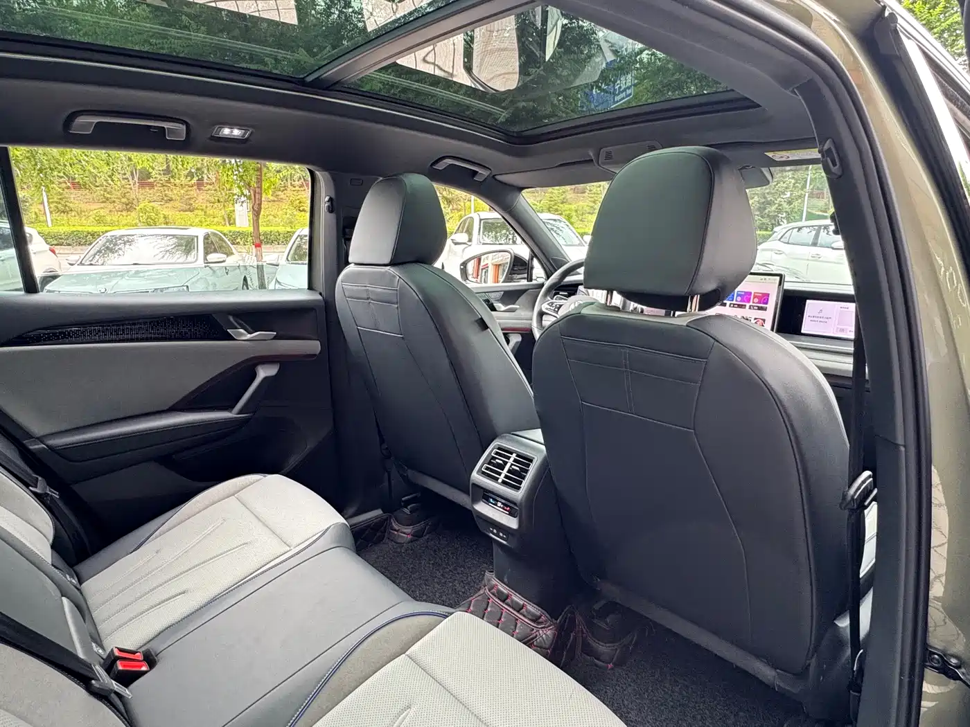 Volkswagen Tayron 2025 2025 Model Tayron L 380TSI 4WD Luxury Easy Package