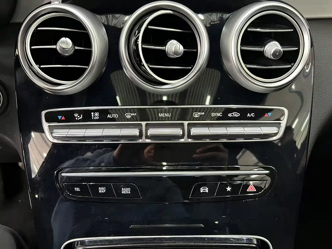 Mercedes-Benz GLC 2022 Facelift III GLC 260 L 4MATIC Dynamic фото 13