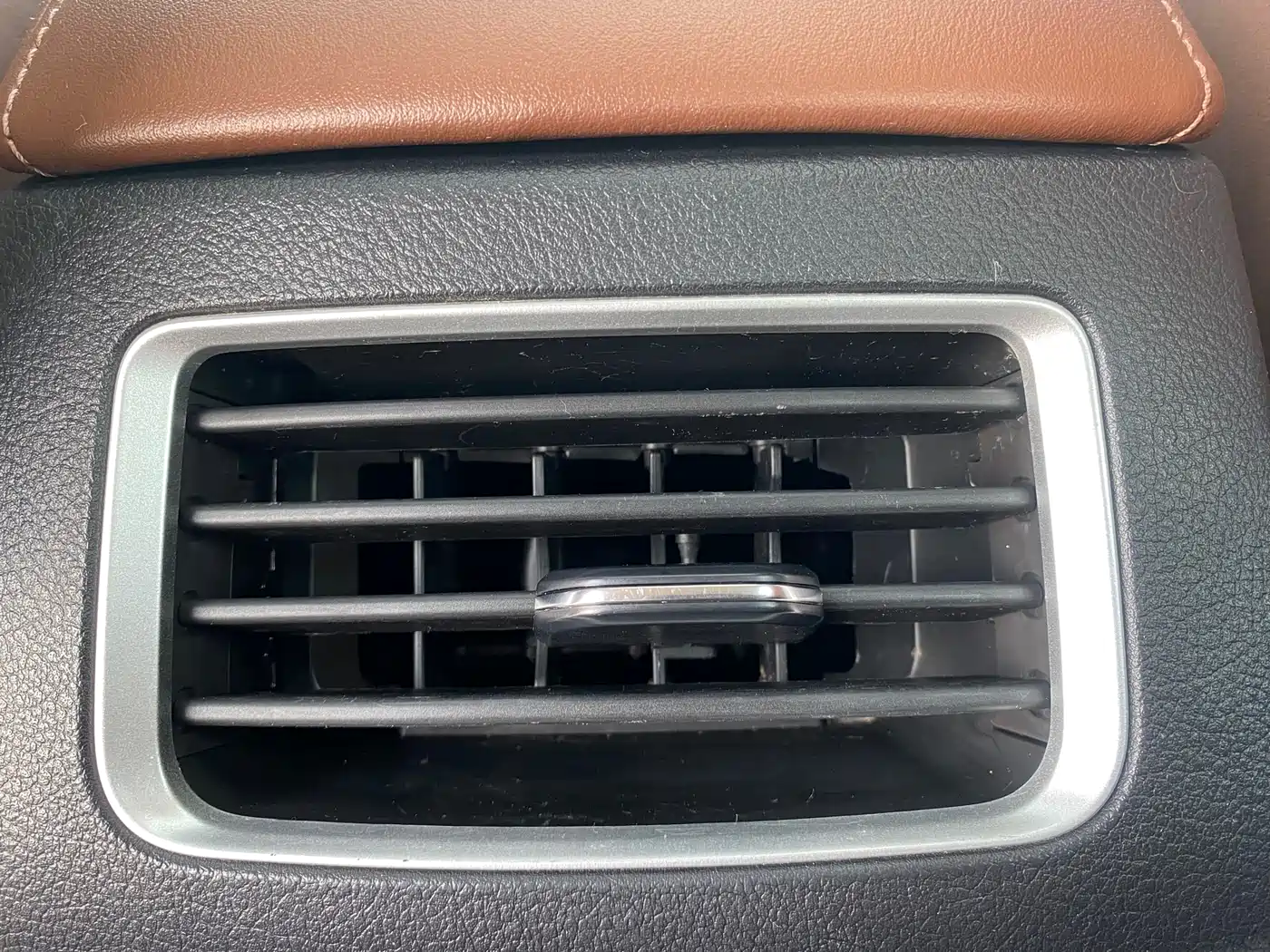 GEELY AUTOMOBILE VISION X6