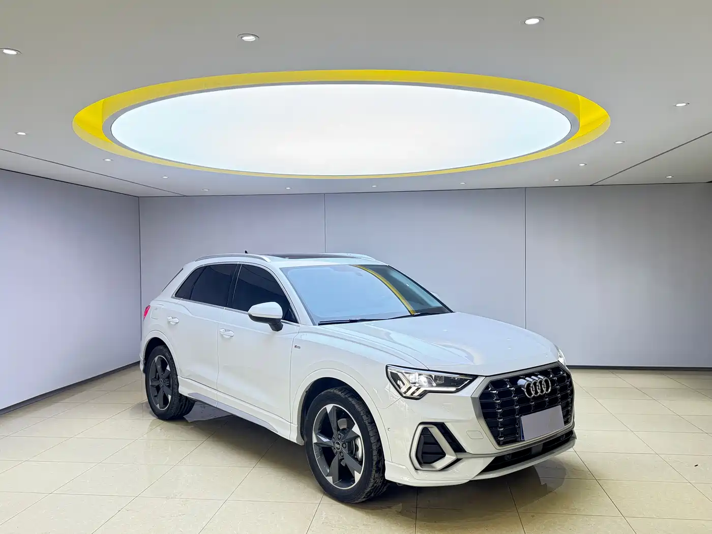 Audi Q3 2022 35 TFSI Fashion Dynamic фото 3
