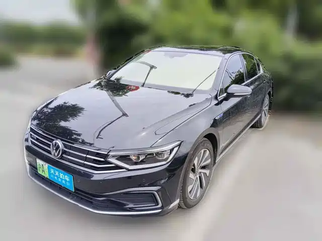 Volkswagen Magotan GTE Plug-in Hybrid 2022 GTE Luxury — фото 1