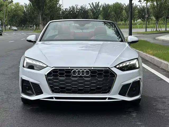 Audi A5 (Import) 2021 Cabriolet 40 TFSI Fashion Dynamic — фото 3
