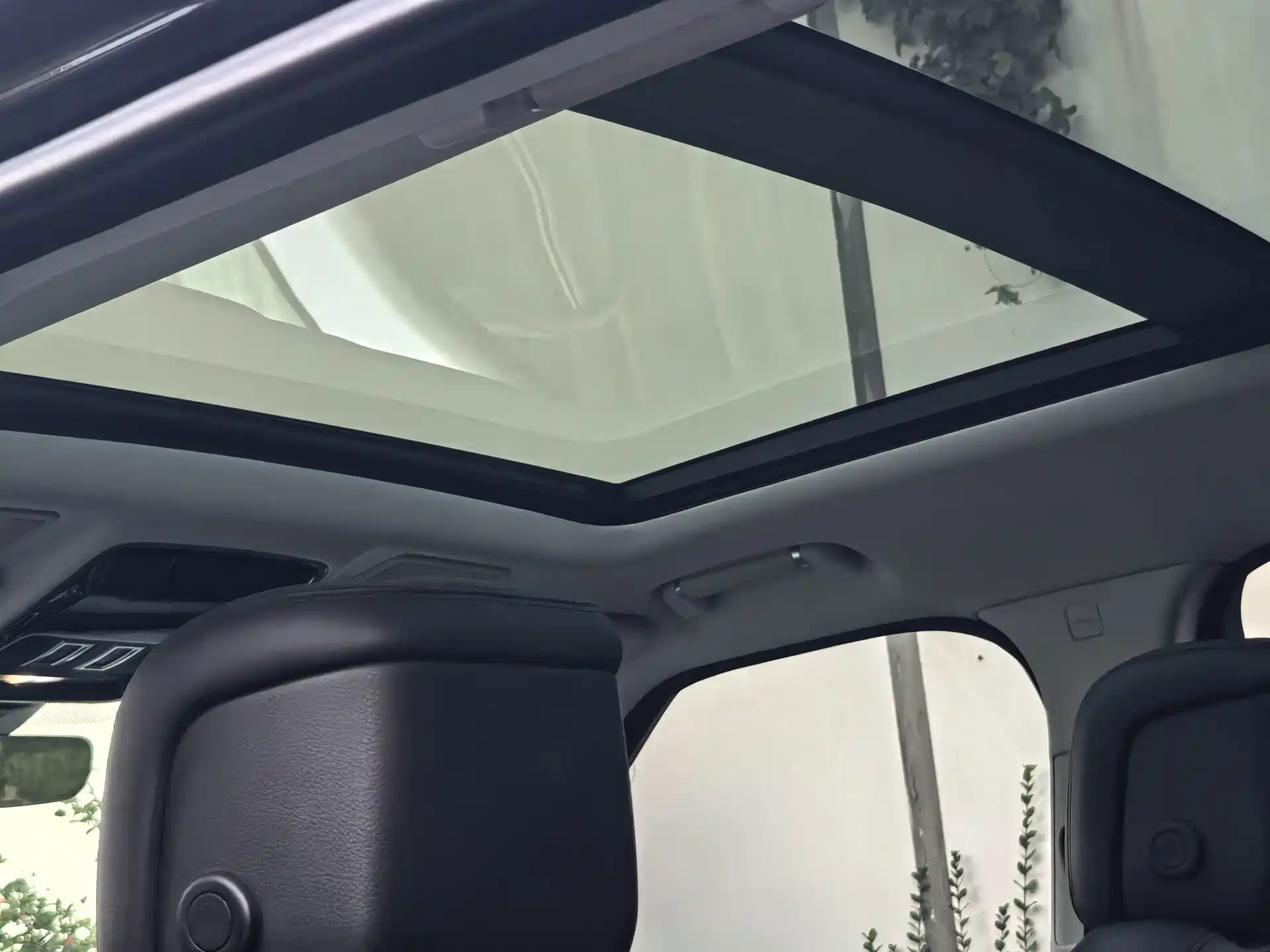 Фото 6 - Land Rover Range Rover