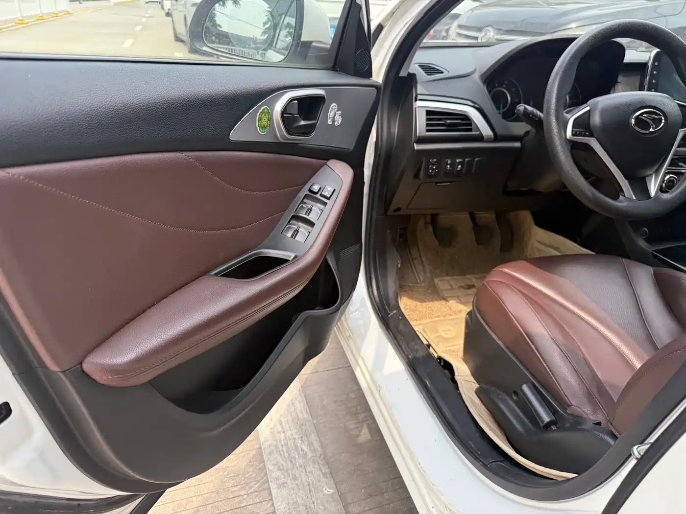 Soueast A5 Wing Dance 2019 2019 1.5L Manual Yihao Edition China VI