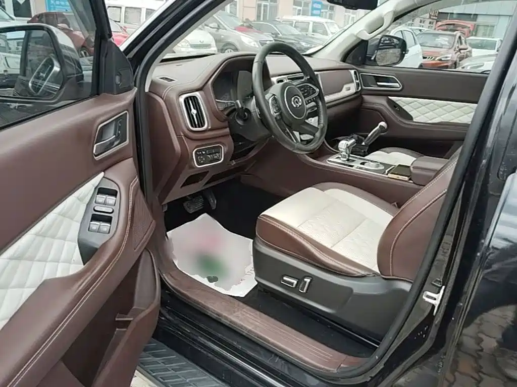 Great Wall Pao 2020 2019 2.0T Automatic Gasoline 4WD Premium Edition GW4C20B