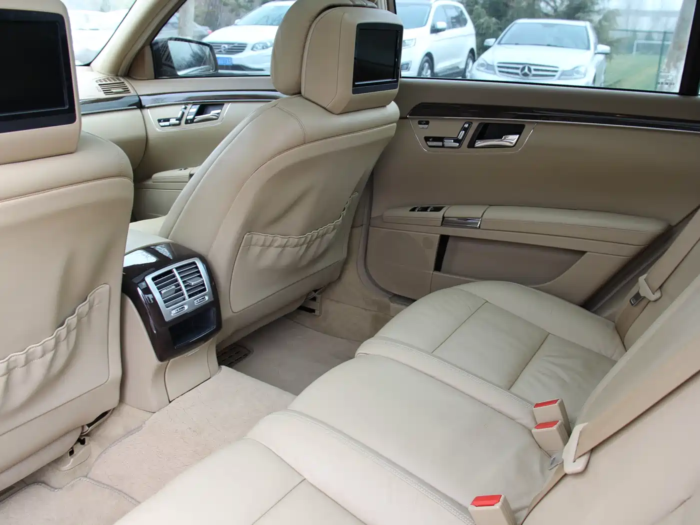 Mercedes-Benz S-Class 2010 S 300 L Premium фото 12