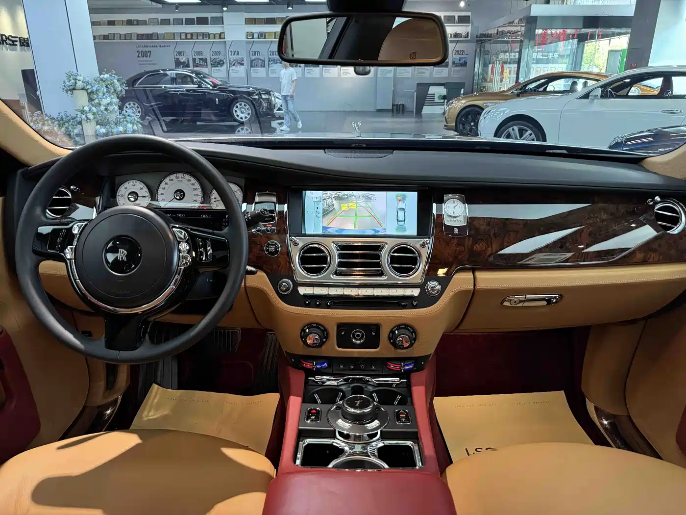 Rolls-Royce Ghost 2013 2014 6.6T Standard Edition